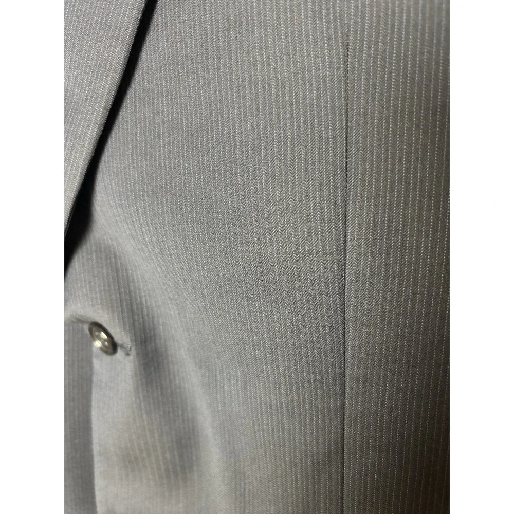 Jos A Bank Mens 40R Suit Jacket 2 Button Black Pinstripe Wool Blazer Sport Coat